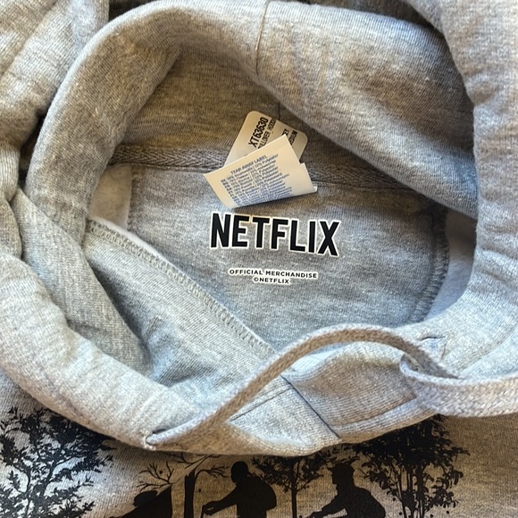 Stranger Things The Upside Down Logo Pullover Hoodie - Picture 3 of 4